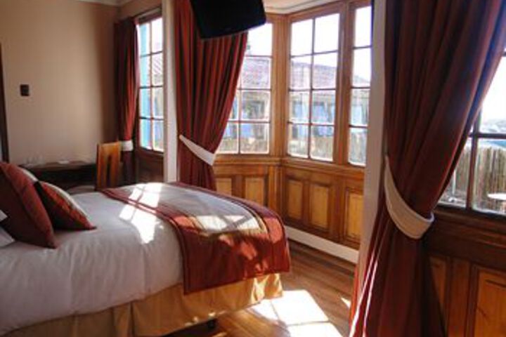 Room 28 of 50