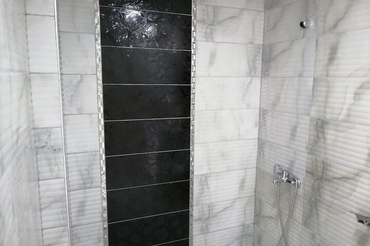 Room 12 of 24