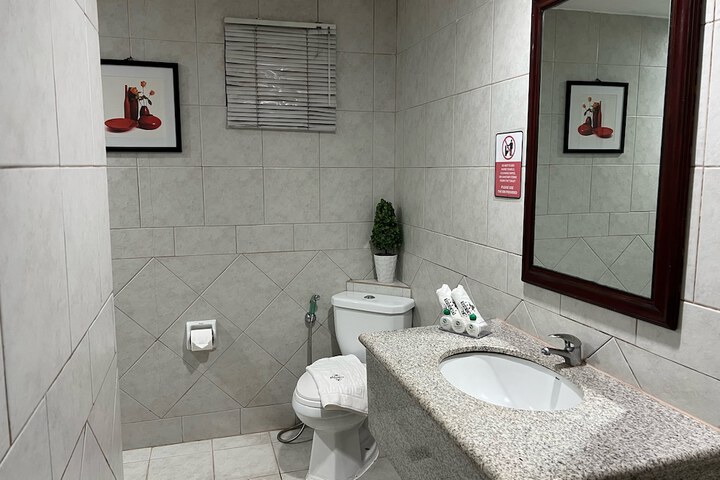 Room 80 of 101