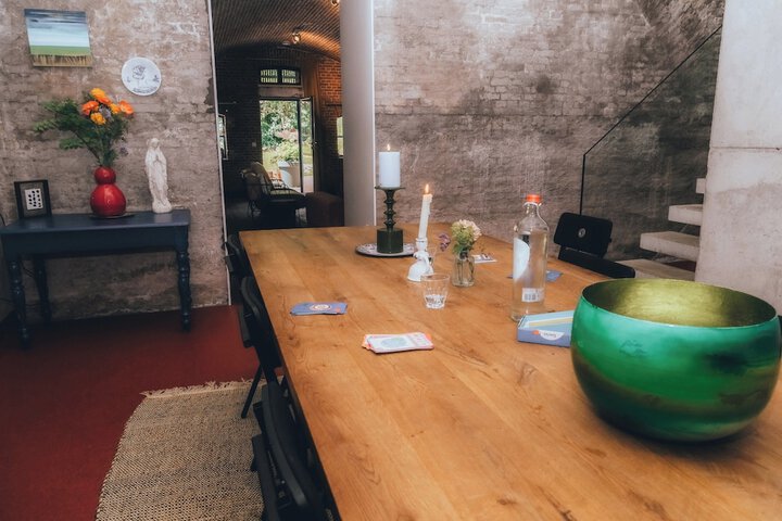 Room 35 of 120