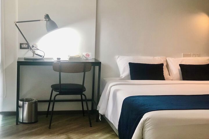 Room 31 of 103