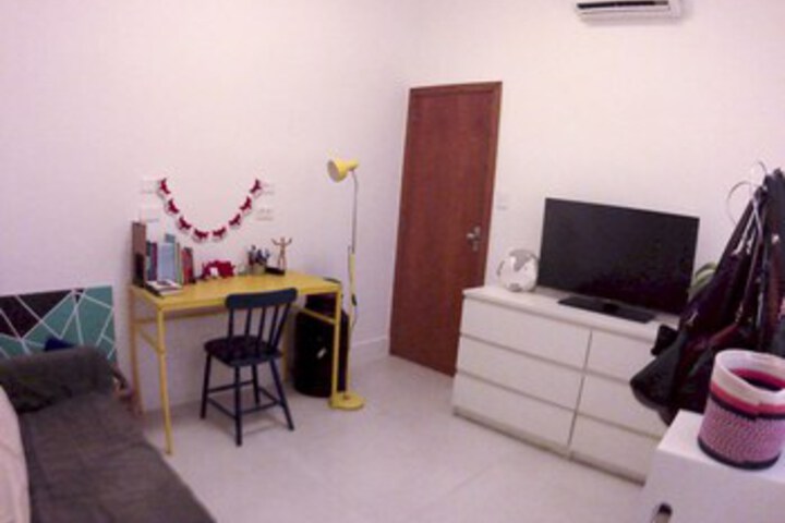 Room 22 of 40