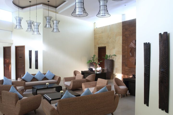 Hotel Interior 5 of 183
