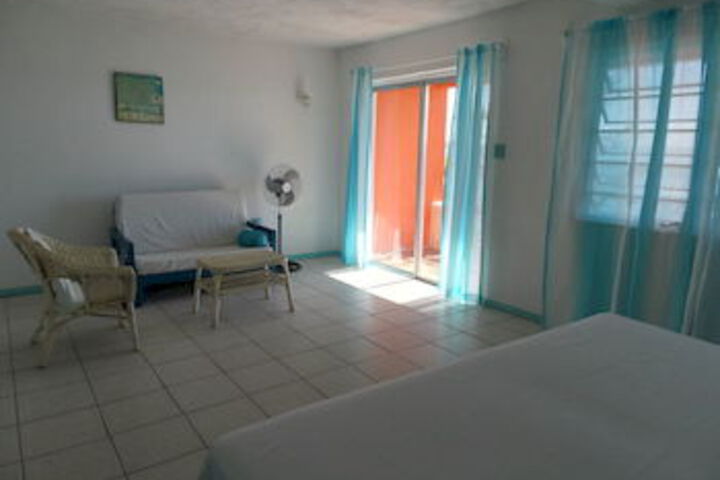 Room 19 of 33