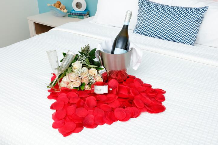 Room service - dining
