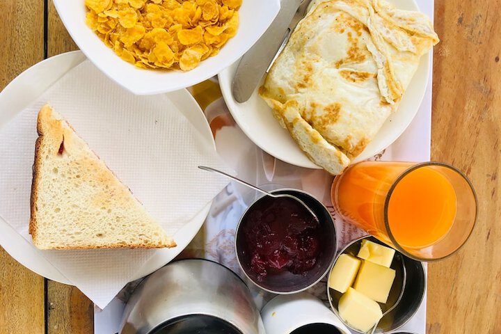 Breakfast/Coffee Service 51 of 65
