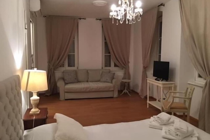 Room 19 of 57