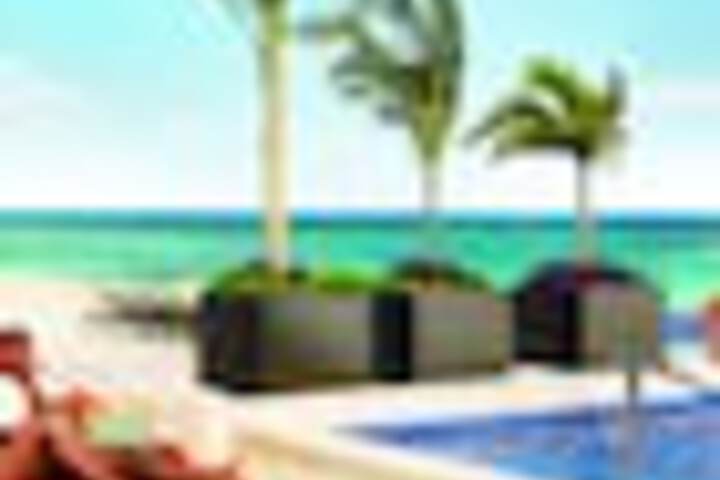 Pool 89 of 342