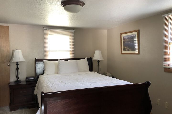 Room 7 of 97