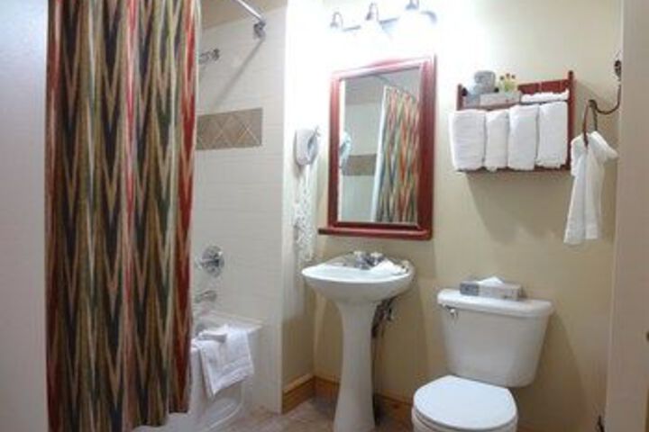 Room 3 of 58