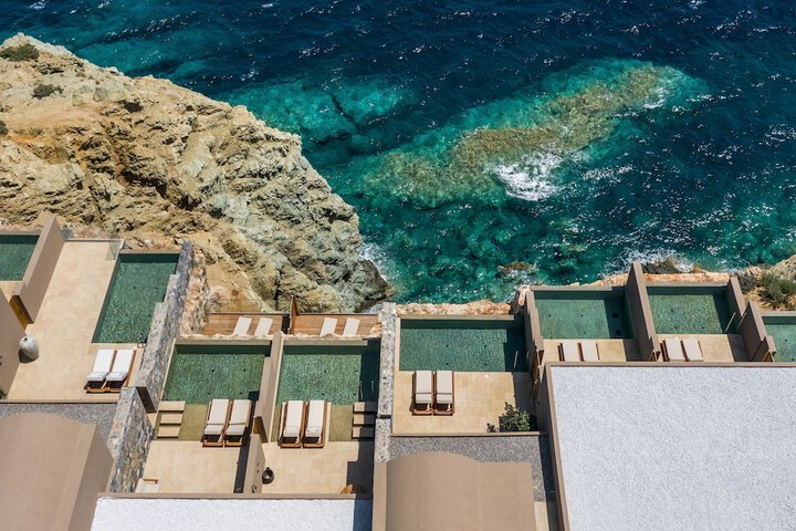 Exterior of Acro Wellness Suites - Adults Only
