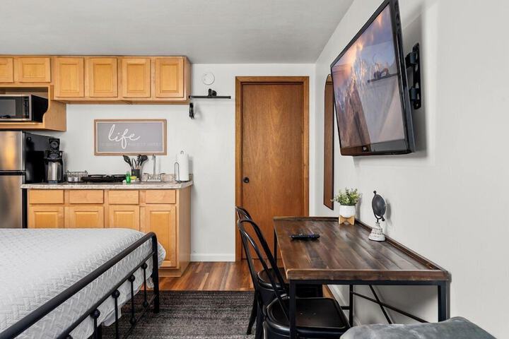 Room 31 of 61