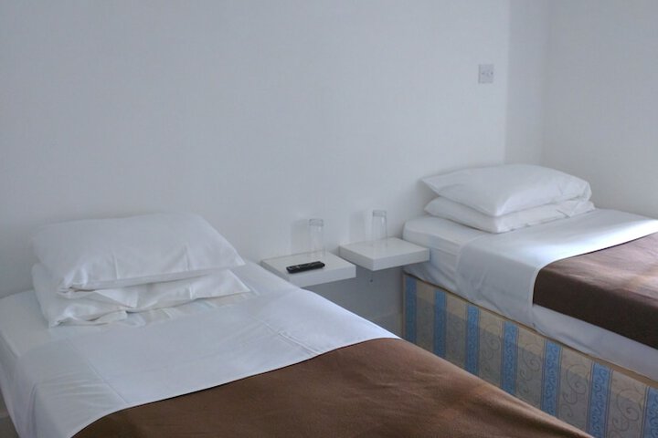 Room 4 of 23