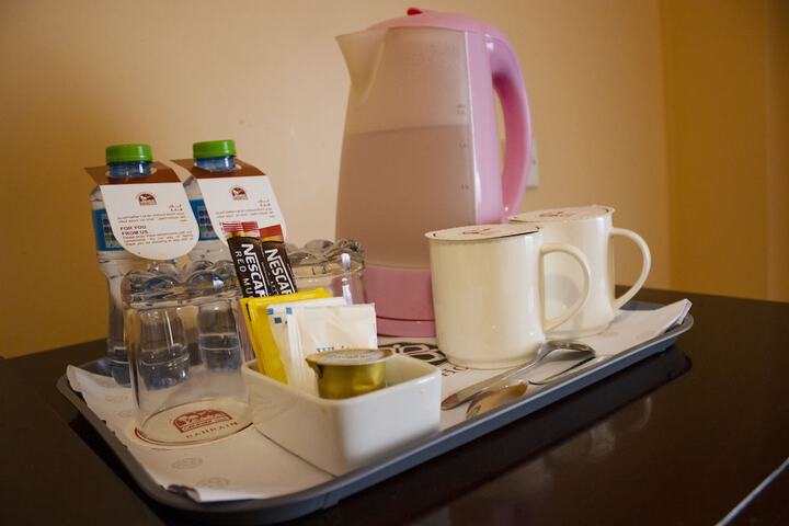 Breakfast/Coffee Service 16 of 45