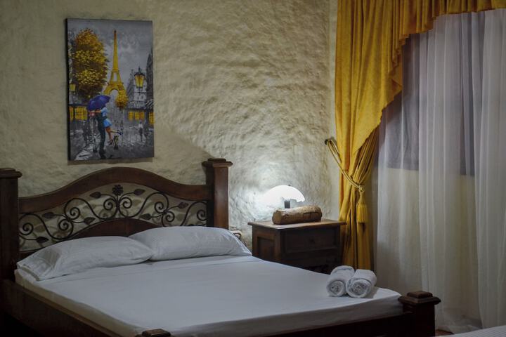 Room 20 of 178