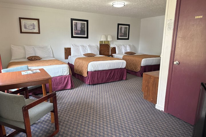 Room 26 of 72