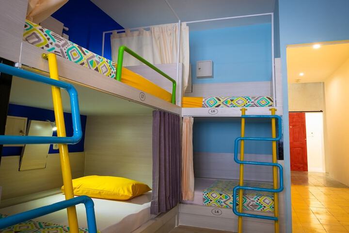Room 65 of 68