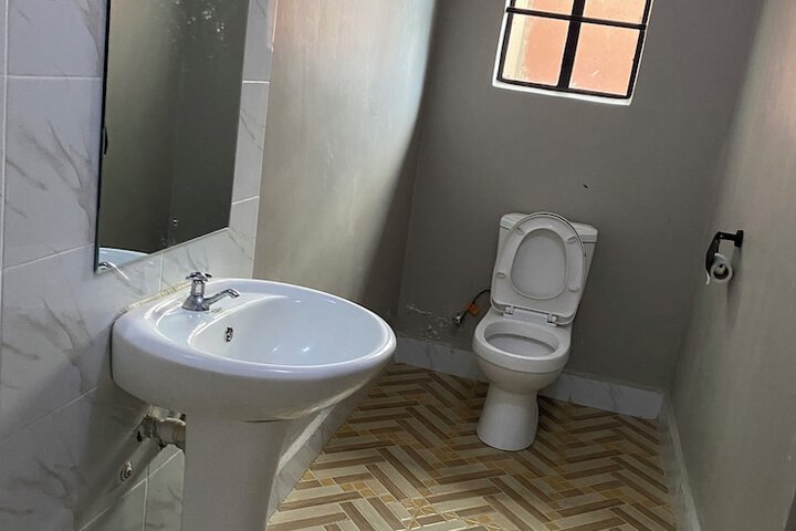 Room 10 of 15