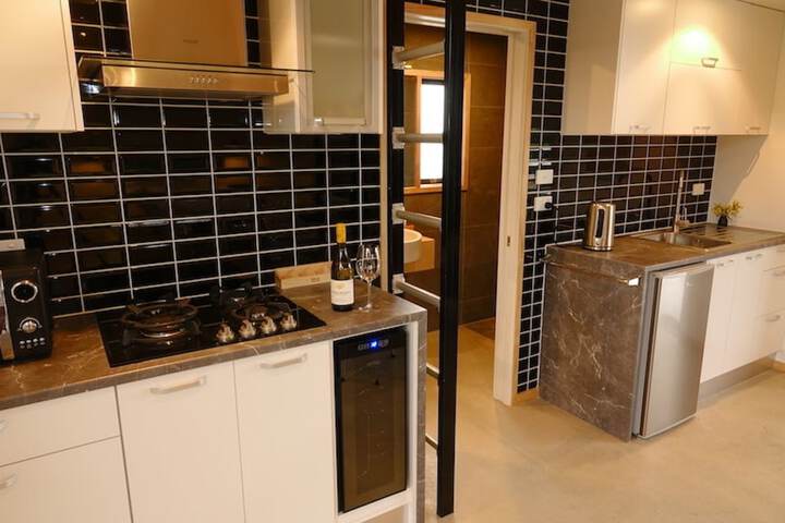 Private kitchenette