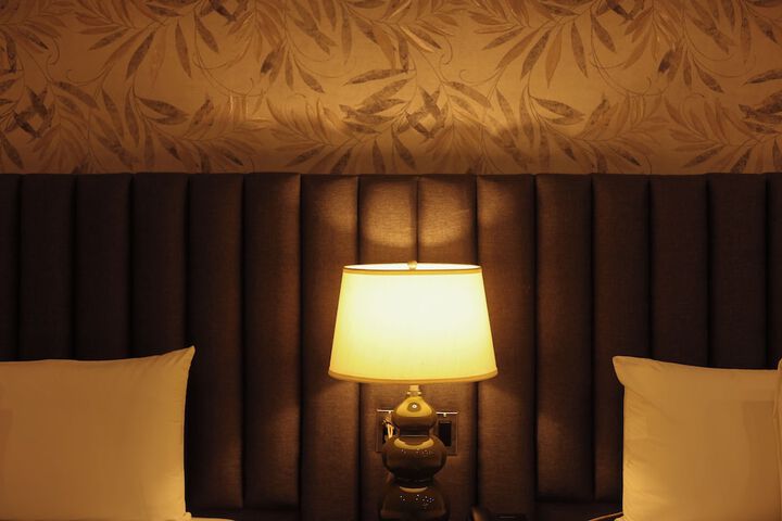 Room 8 of 26