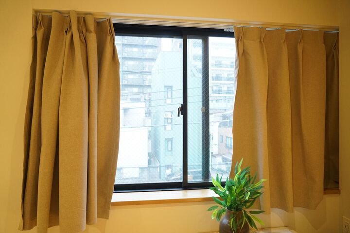 Room 72 of 149