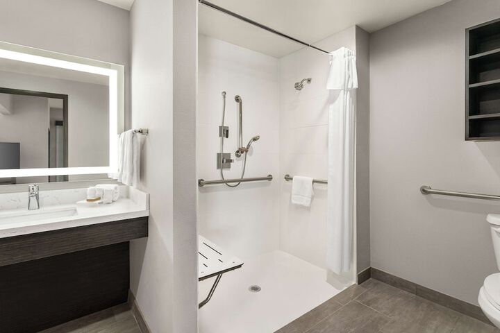Bathroom shower