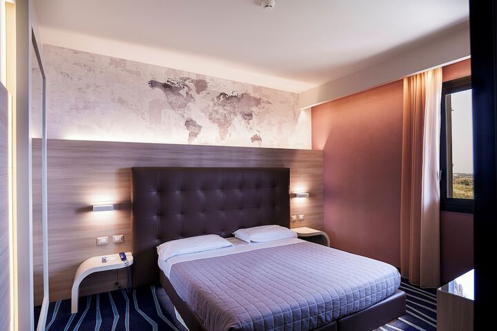 Room 20 of 63