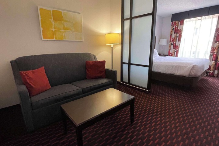Room 7 of 26