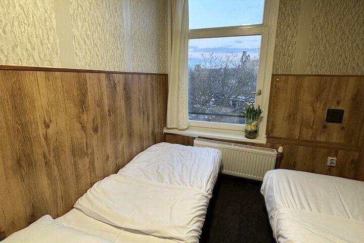 Room 14 of 56
