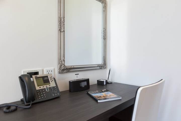 Room 25 of 131