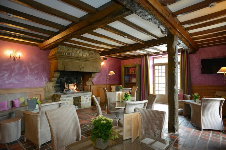 Lobby Entry