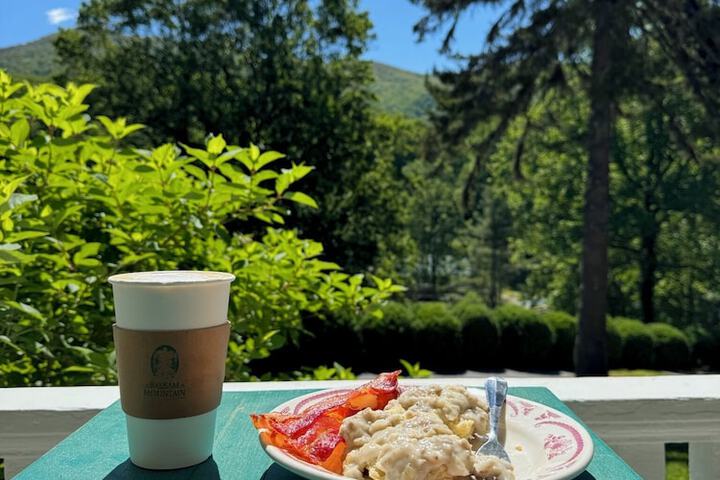 Breakfast/Coffee Service 21 of 31