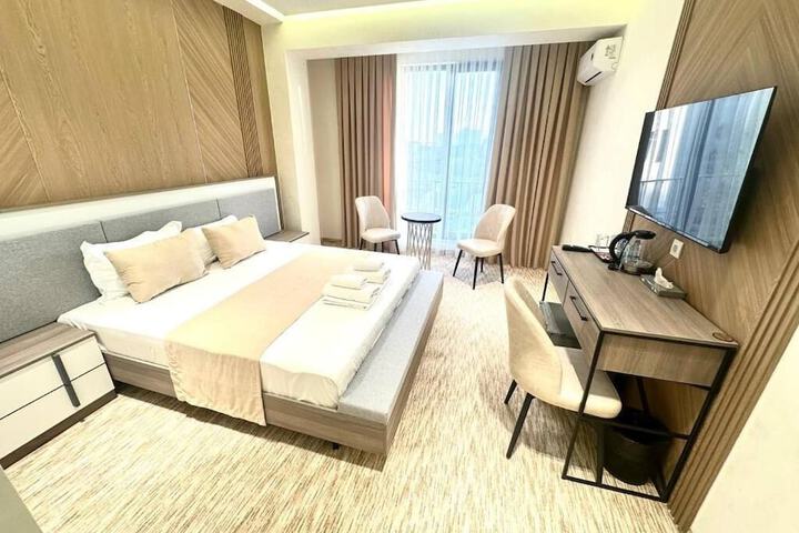 Room 39 of 60