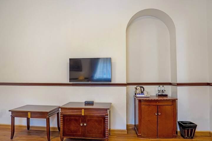 Room 23 of 109