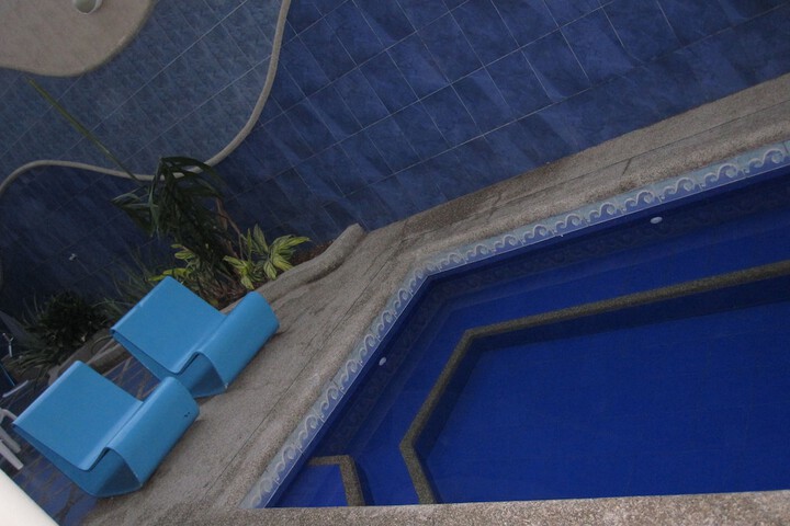 Pool 82 of 135