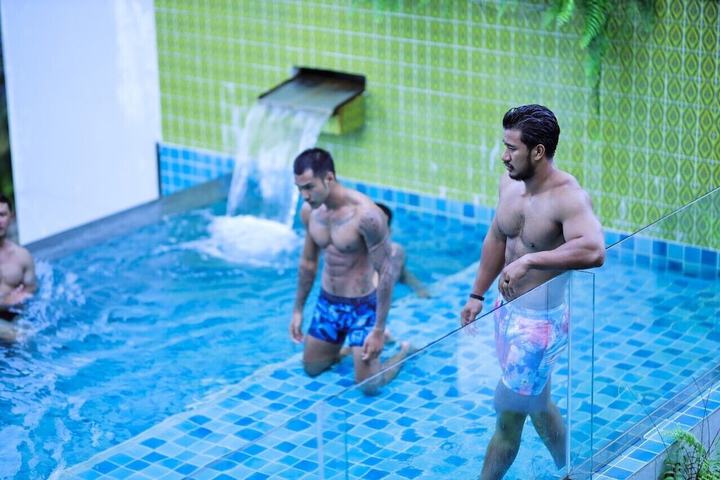 Pool 56 of 143