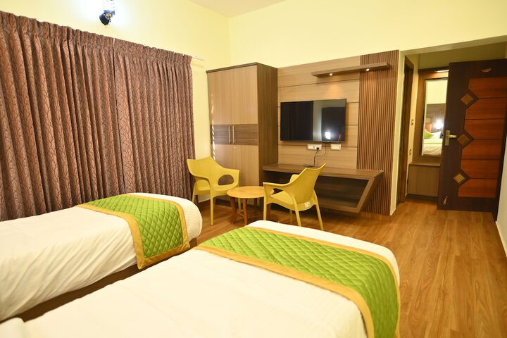 Room 15 of 35