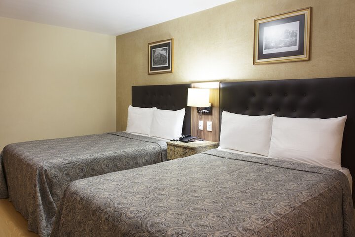 Room 14 of 42