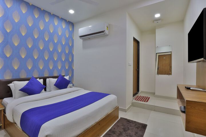 Room 30 of 47