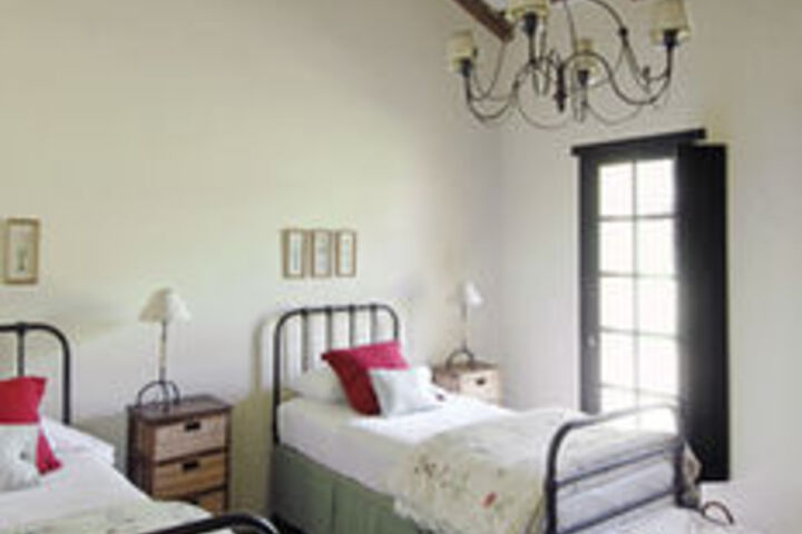 Room 8 of 20