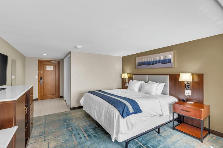 Room 14 of 40