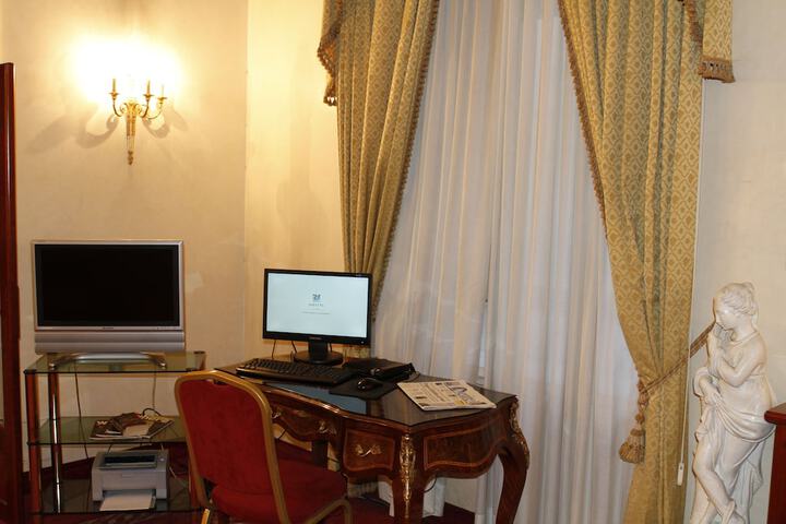 Room amenity
