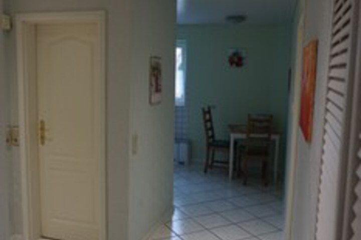 Room 48 of 121