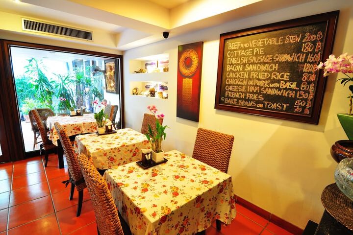 Dining Photos