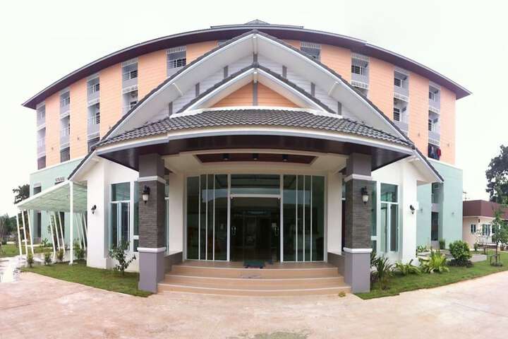 Hotel 11 of 14