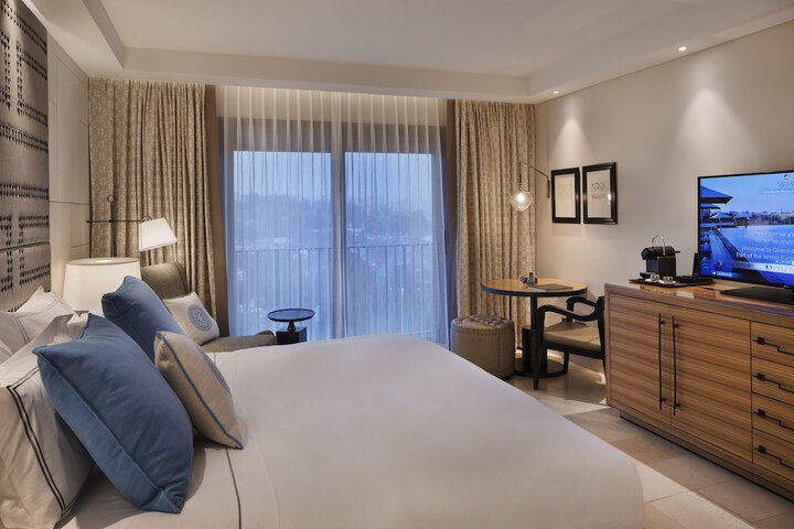 Room 14 of 75