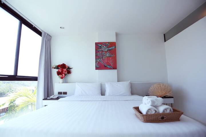 Room 15 of 29