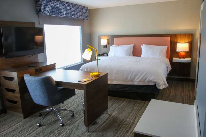Room 66 of 204