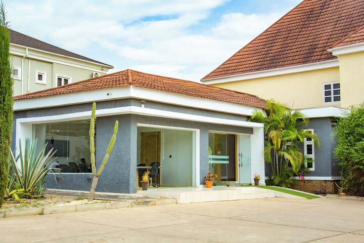 Shartell Hotels Jos