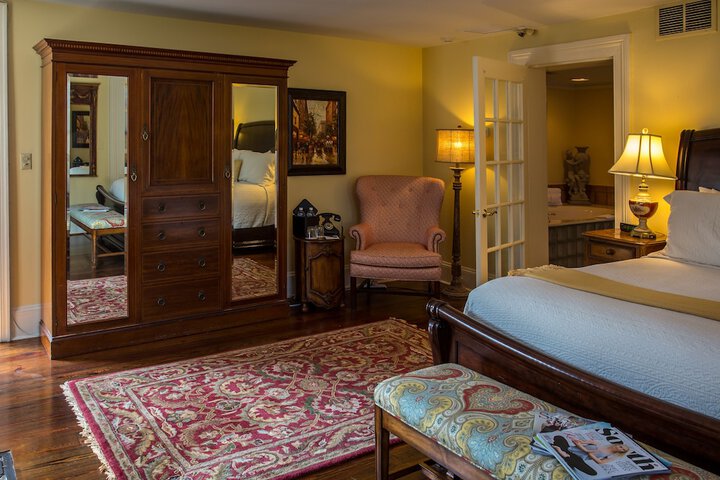 Room 35 of 158